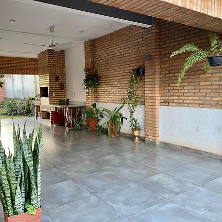 Moderna Y Unica Casa Independiente Con Jardin Y Estacionamiento 埃斯特城 外观 照片