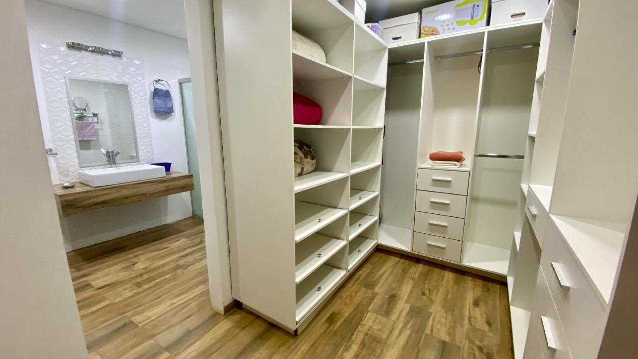 Moderna Y Unica Casa Independiente Con Jardin Y Estacionamiento 埃斯特城 外观 照片